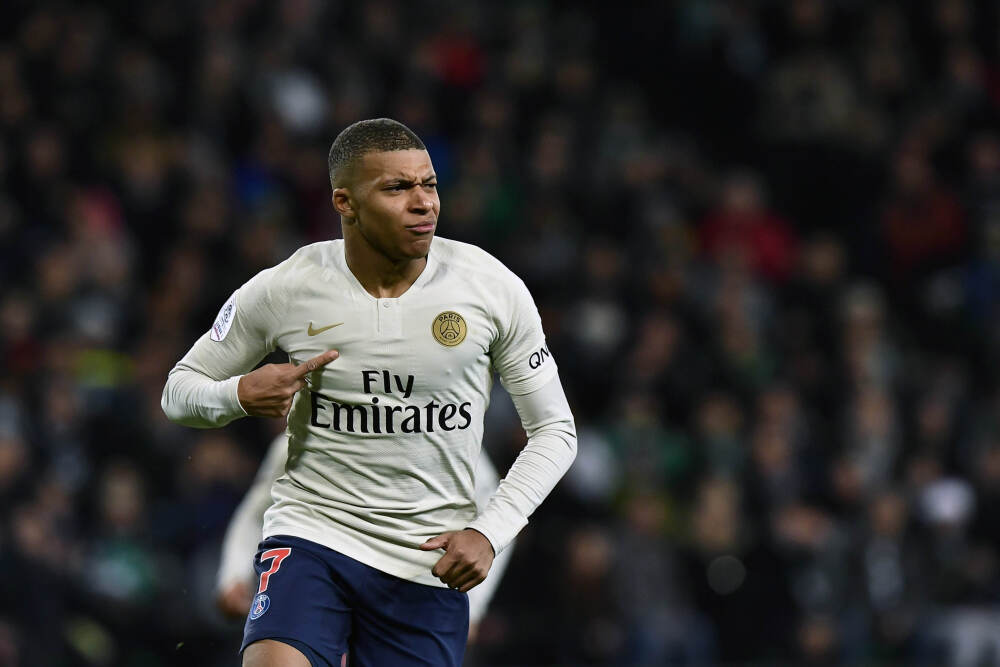 继消费降级后, 今年又出现一个新名词: 零负债人群。